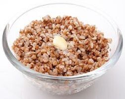 Buckwheat porridge is the main dish of the buckwheat diet